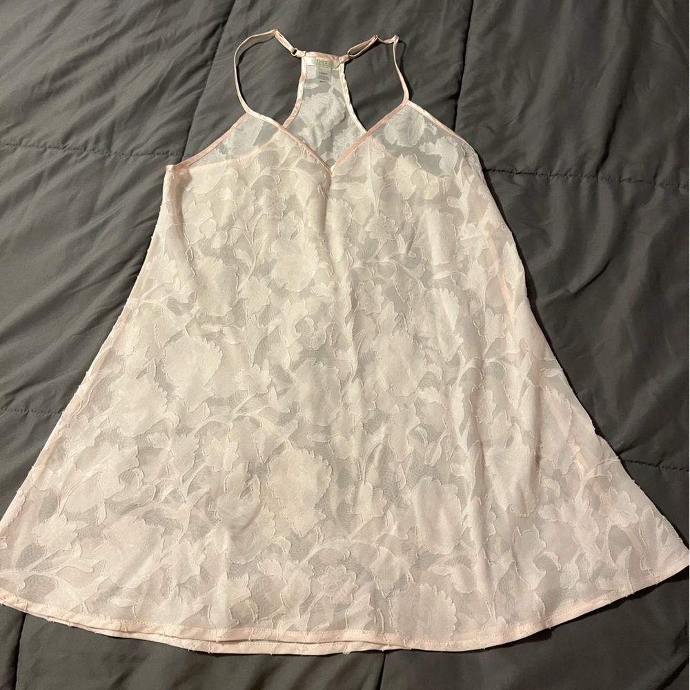 Flora Nikrooz Pale Pink Textured Floral Chemise